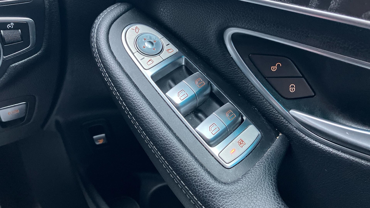 Used Mercedes-Benz GLC 2017 for sale - 77658855: Photo 29