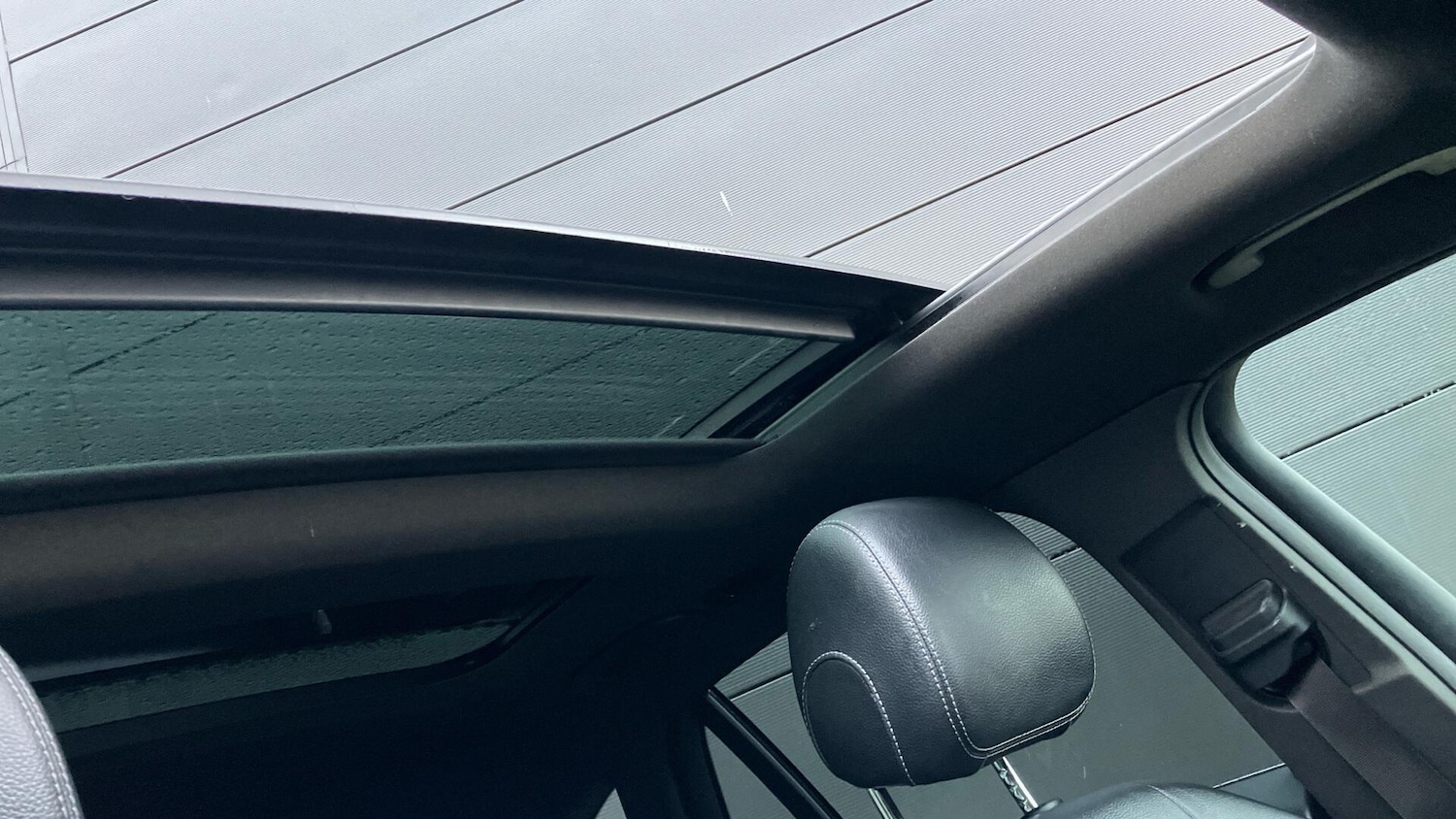 Used Mercedes-Benz GLC 2017 for sale - 77658855: Photo 8