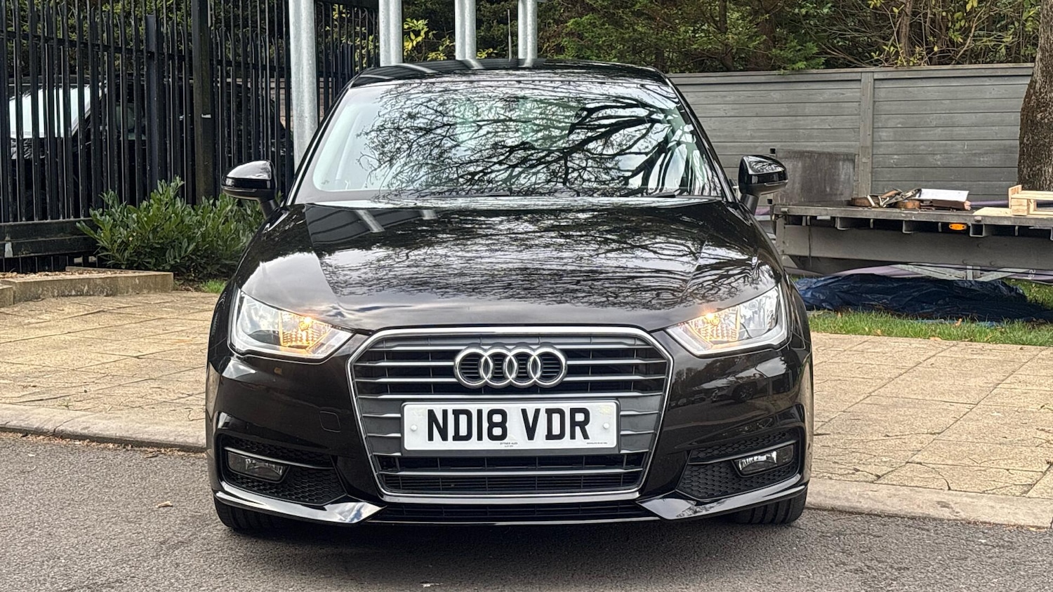Used Audi A1 2018 for sale - 76772796: Photo 2