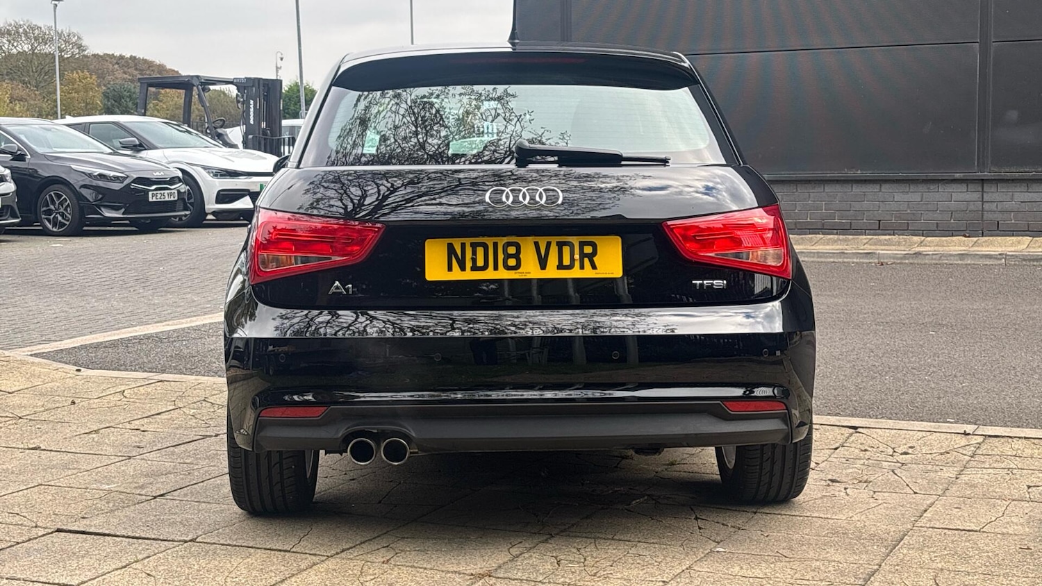 Used Audi A1 2018 for sale - 76772796: Photo 4