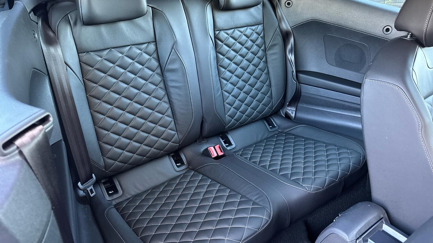 Used Volkswagen T-Roc 2024 for sale - 76772795: Photo 11