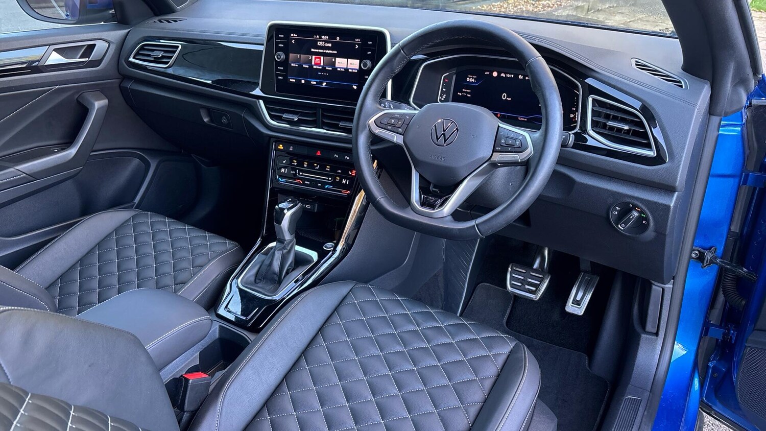 Used Volkswagen T-Roc 2024 for sale - 76772795: Photo 7