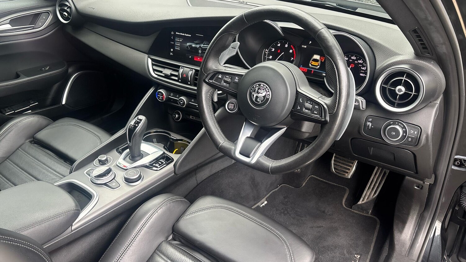 Used Alfa Romeo Giulia 2022 for sale - 76772784: Photo 7