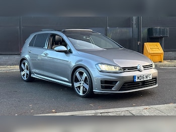 Used Volkswagen Golf 2016 for sale - 76772789: Photo