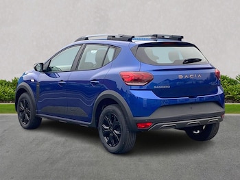 Used Dacia Sandero Stepway 2025 for sale - 76741192: Photo