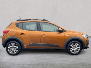 Used Dacia Sandero Stepway 2022 for sale - 78144506: Photo