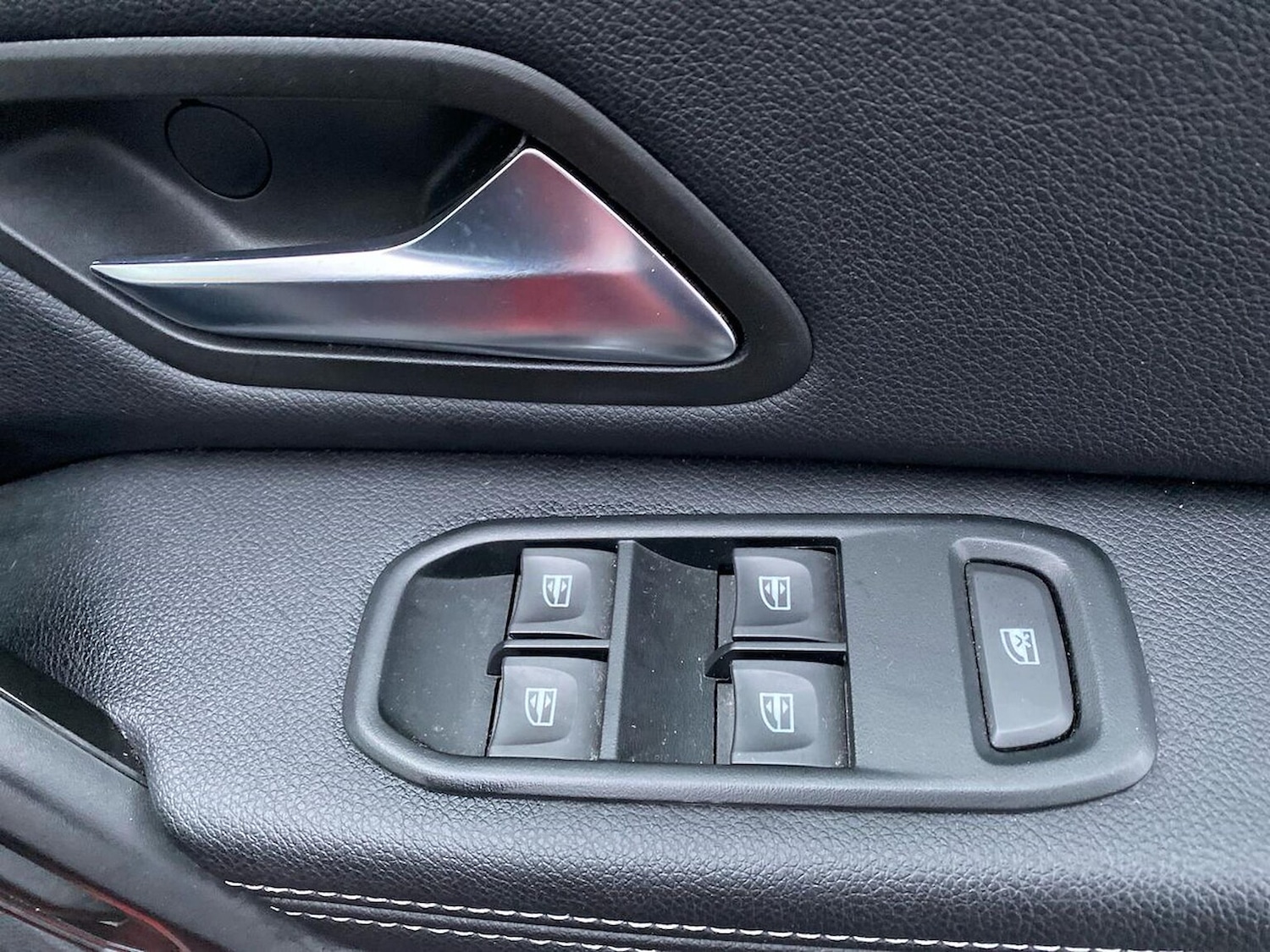 Used Dacia Duster 2022 for sale - 77901632: Photo 21