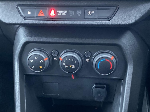 Used Dacia Sandero 2022 for sale - 76114233: Photo 12