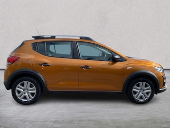 Used Dacia Sandero Stepway 2022 for sale - 75970980: Photo