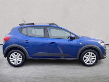 Used Dacia Sandero Stepway 2023 for sale - 76770019: Photo