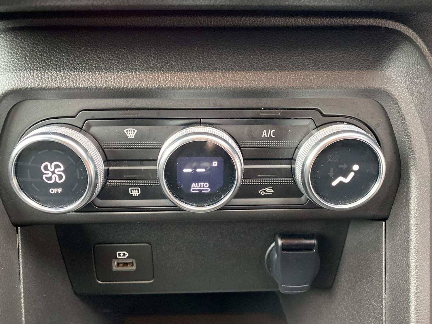 Used Dacia Sandero Stepway 2022 for sale - 78191674: Photo 22