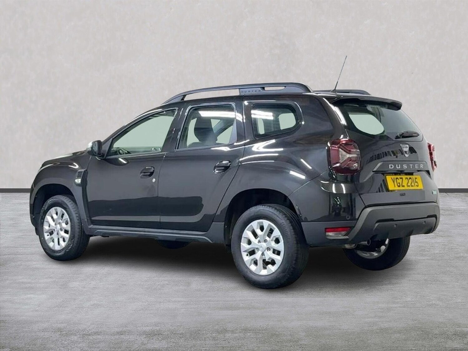 Used Dacia Duster 2022 for sale - 76643511: Photo 2