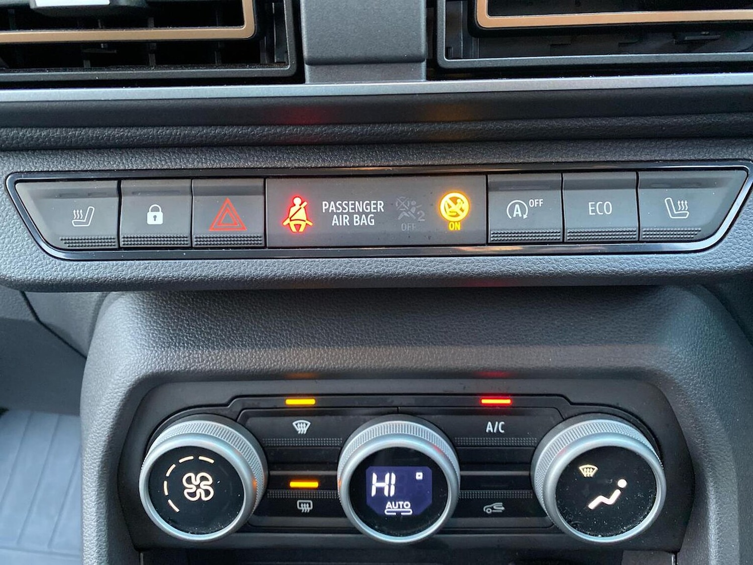 Used Dacia Sandero Stepway 2023 for sale - 77488495: Photo 12