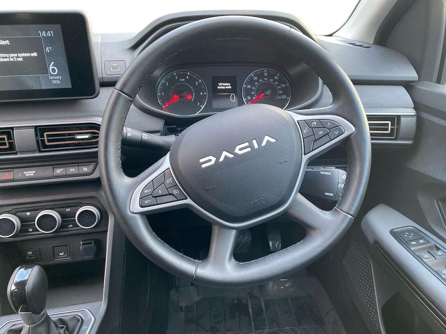 Used Dacia Sandero Stepway 2023 for sale - 77488495: Photo 9