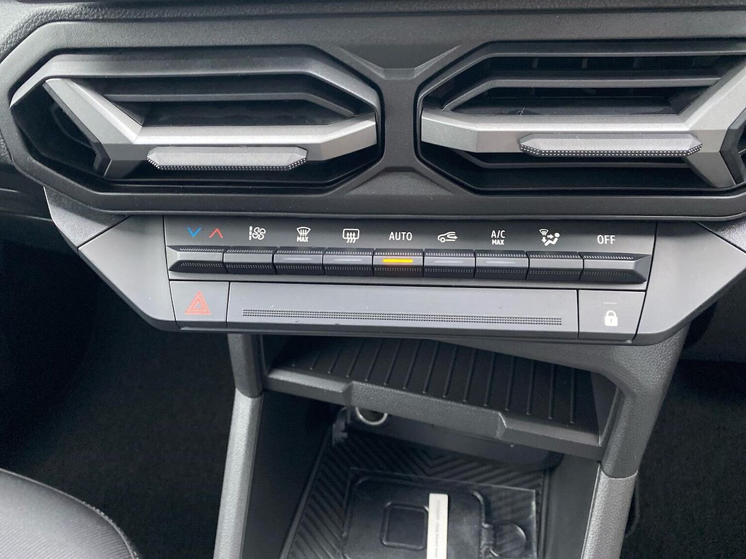 Used Dacia Duster 2026 for sale - 77759319: Photo 12