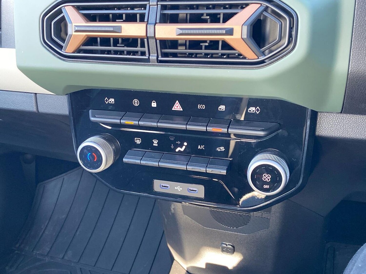 Used Dacia Spring 2024 for sale - 77488486: Photo 12