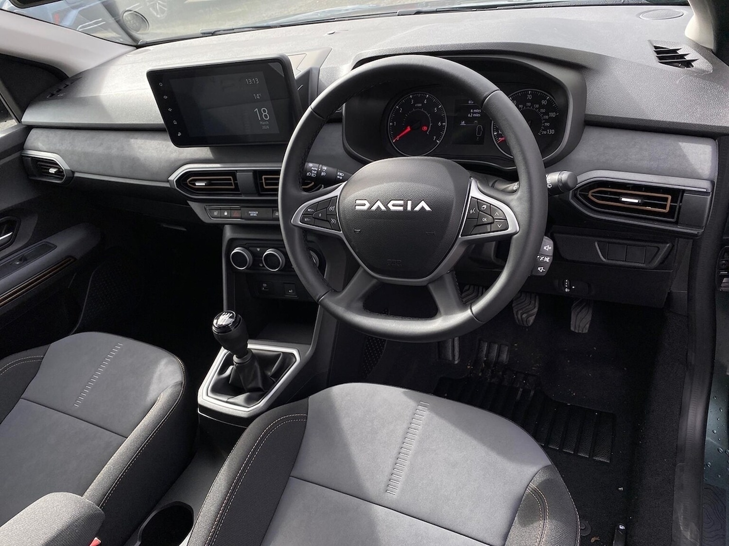 Used Dacia Sandero Stepway 2025 for sale - 76799377: Photo 15