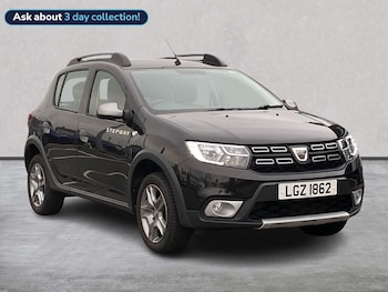 Used Dacia Sandero Stepway 2018 for sale - 76198495: Photo
