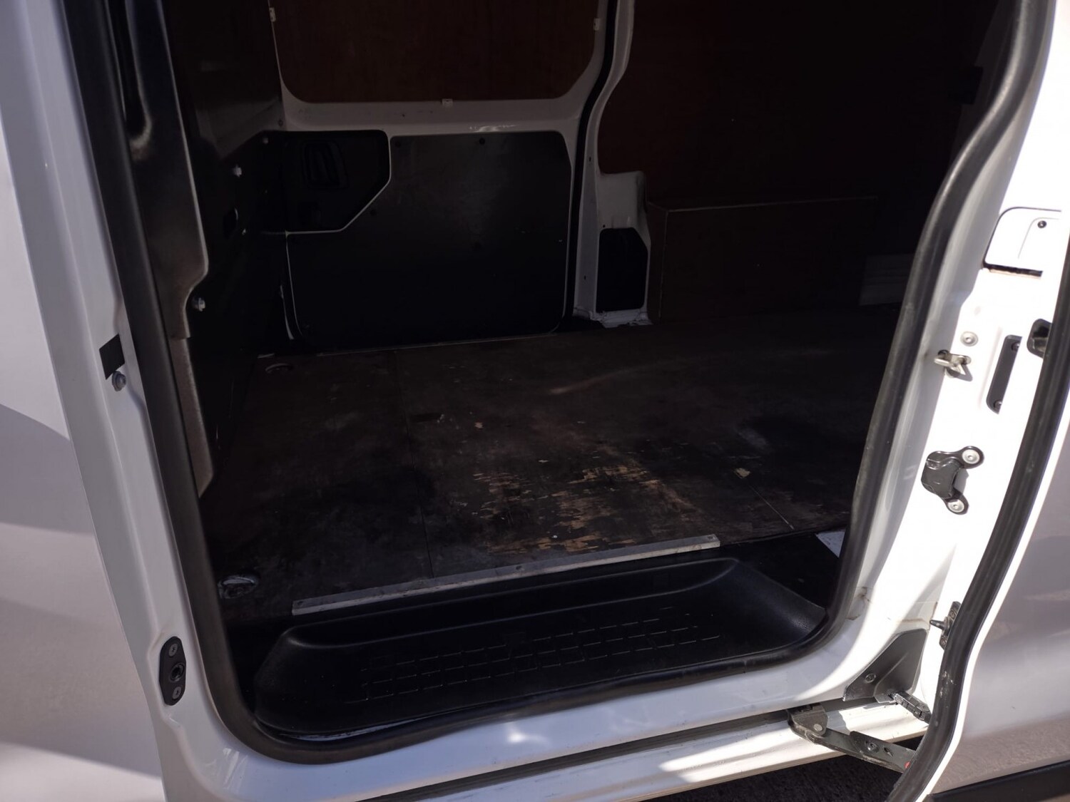 Used Vauxhall Vivaro 2021 for sale - 76101090: Photo 12