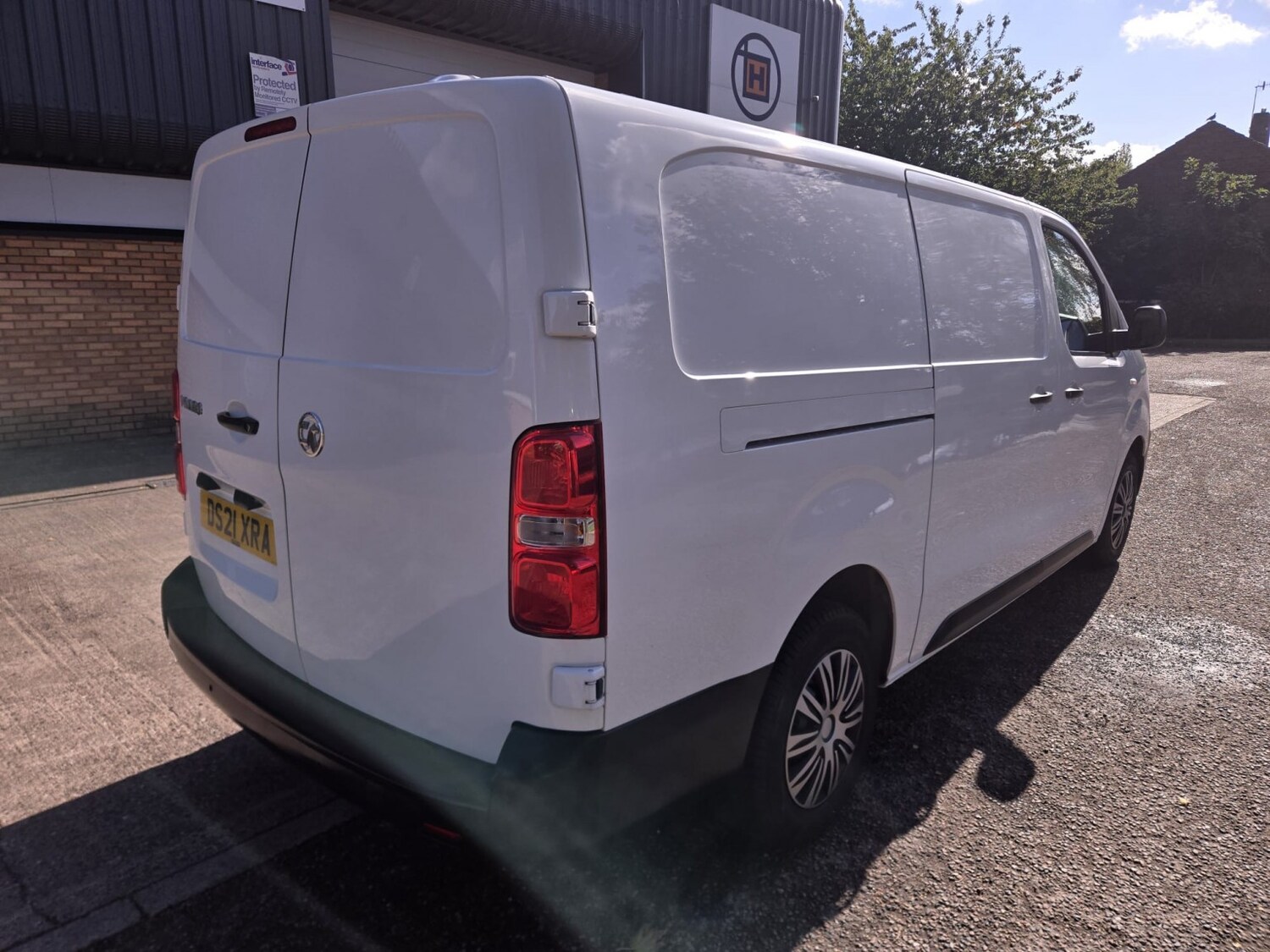 Used Vauxhall Vivaro 2021 for sale - 76101090: Photo 7