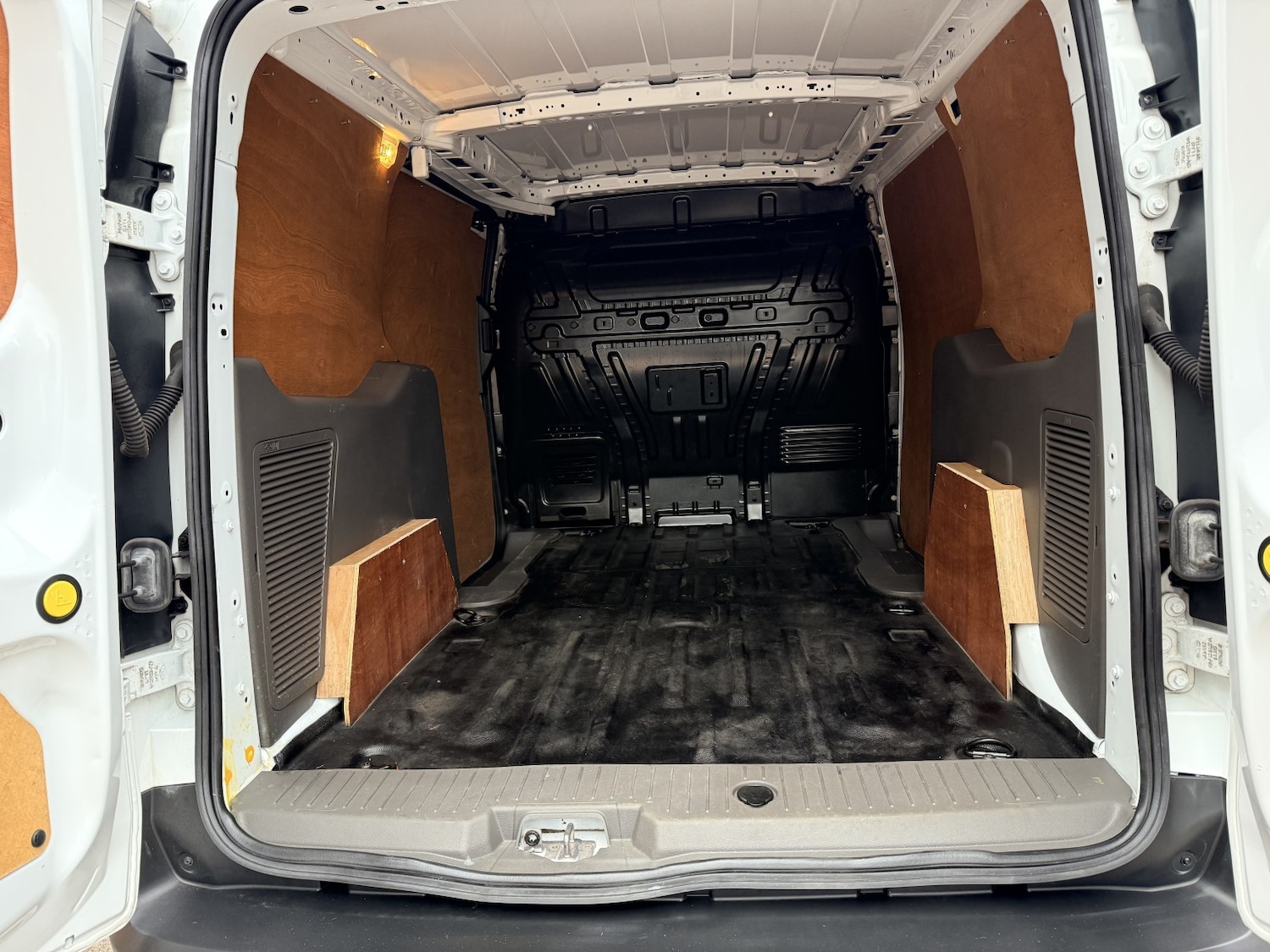 Used Ford Transit Connect 2021 for sale - 77851444: Photo 9