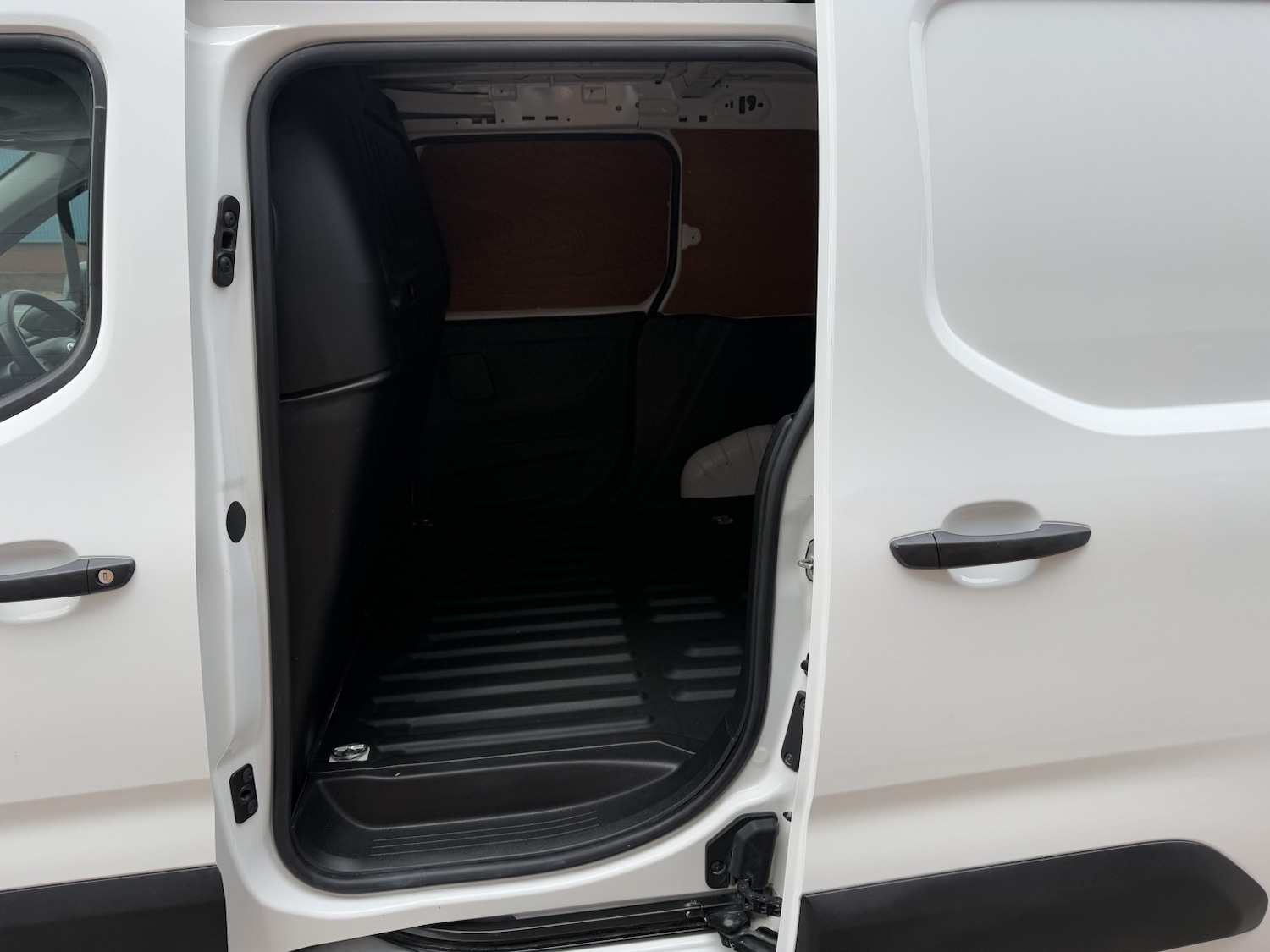 Used Toyota ProAce 2022 for sale - 76769673: Photo 14