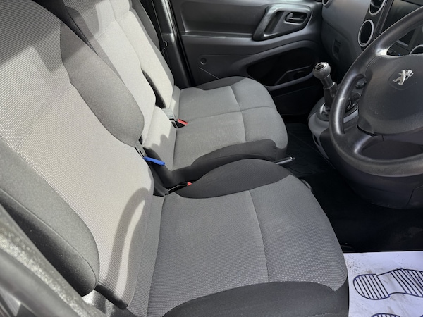 Used Peugeot Partner 2017 for sale - 76198254: Photo 11