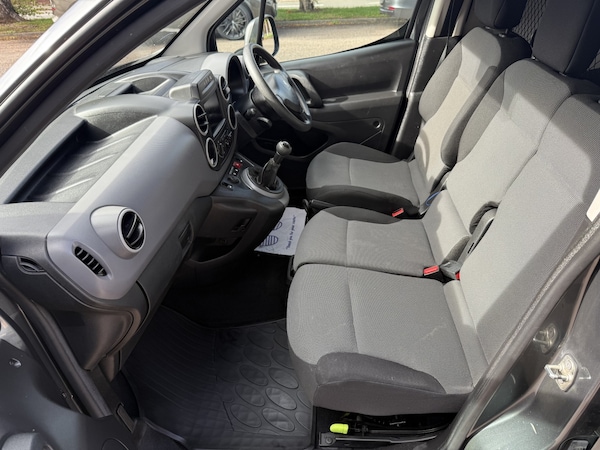 Used Peugeot Partner 2017 for sale - 76198254: Photo 17