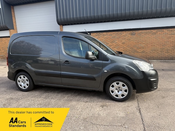 Used Peugeot Partner 2017 for sale - 76198254: Photo 1
