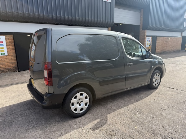 Used Peugeot Partner 2017 for sale - 76198254: Photo 21
