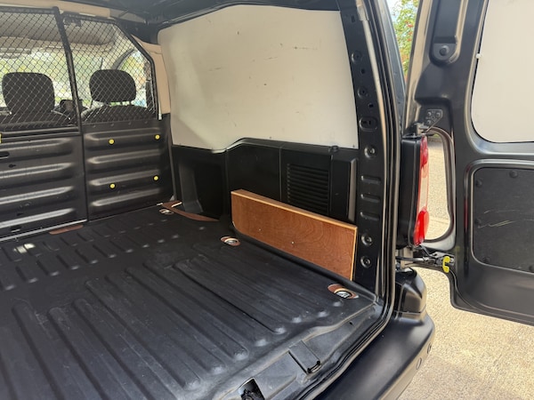 Used Peugeot Partner 2017 for sale - 76198254: Photo 6