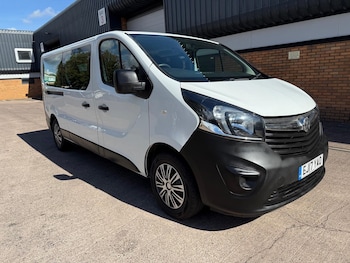 Used Vauxhall Vivaro 2017 for sale - 75898240: Photo