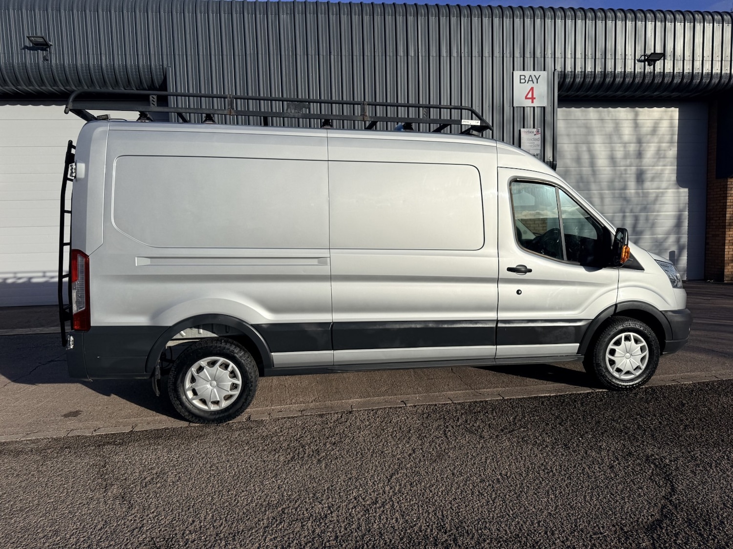 Used Ford Transit 2018 for sale - 77357374: Photo 5