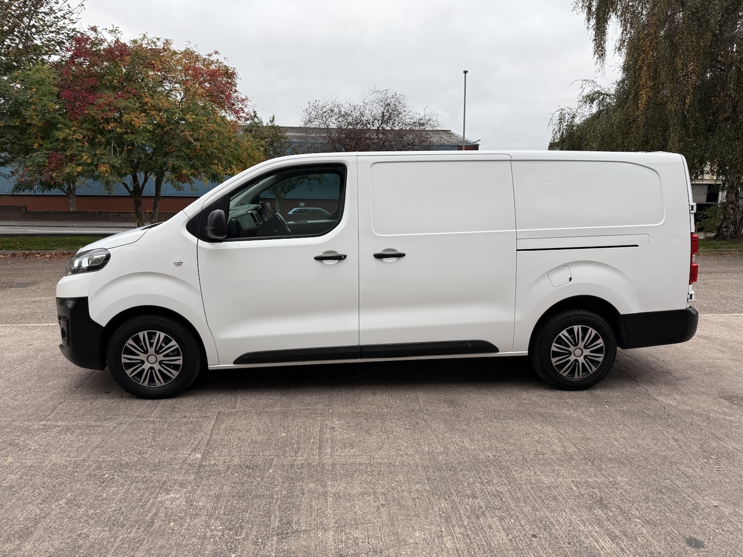 Used Citroen Dispatch 2020 for sale - 76231015: Photo 5