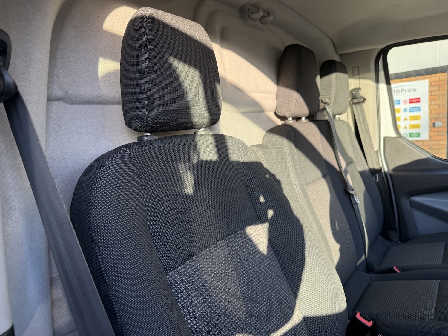 Used Ford Transit Custom 2017 for sale - 76951095: Photo 16