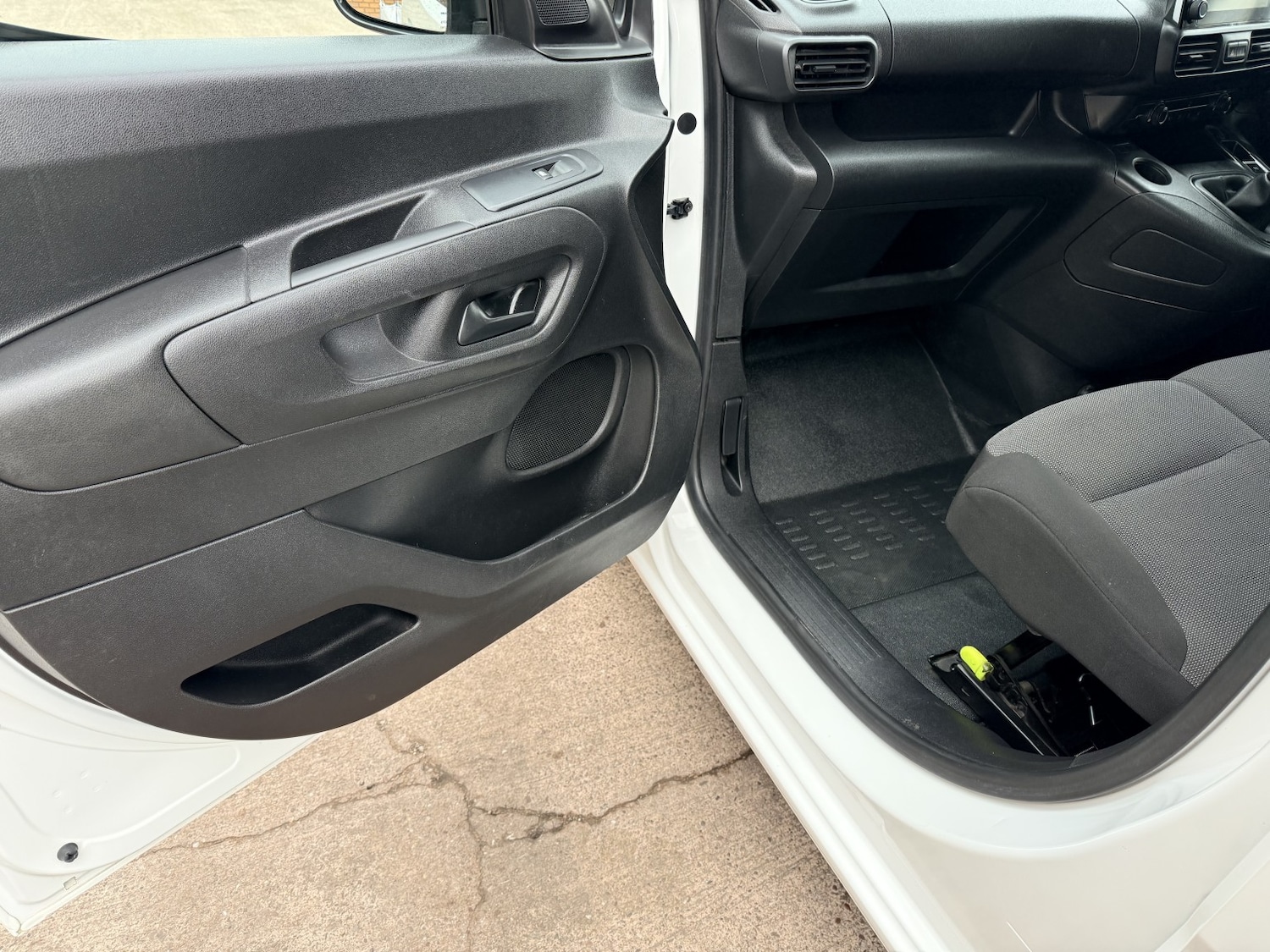 Used Citroen Berlingo 2022 for sale - 77377789: Photo 14