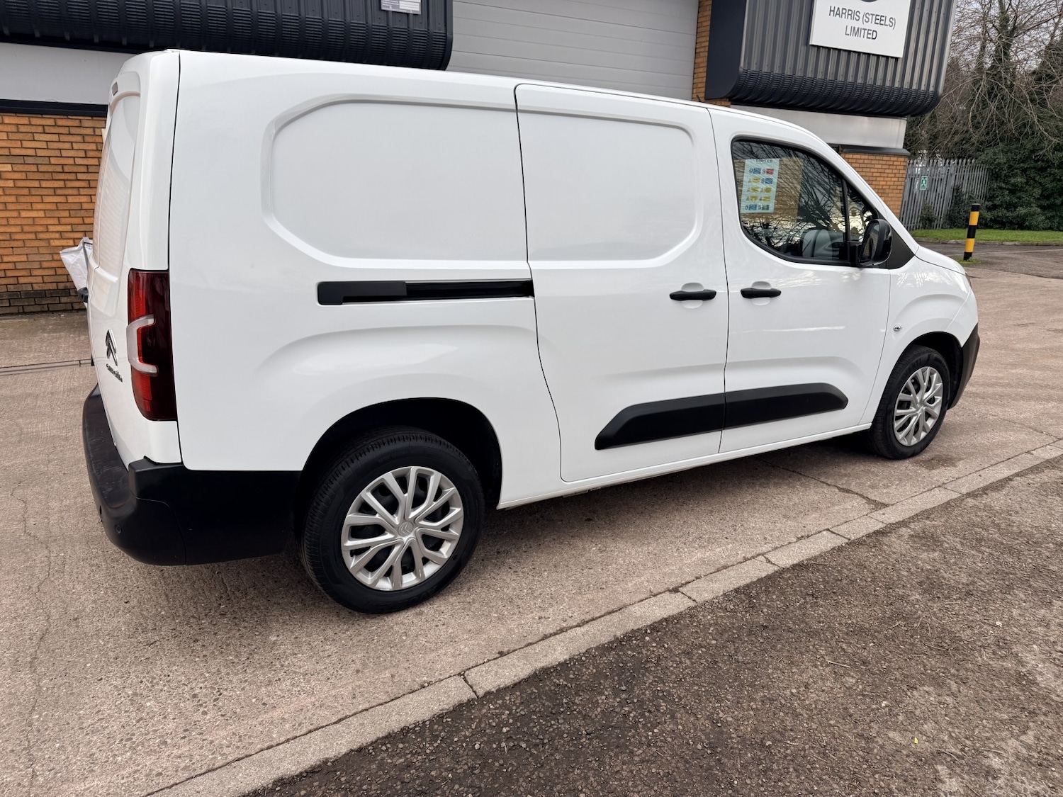 Used Citroen Berlingo 2022 for sale - 77377789: Photo 9