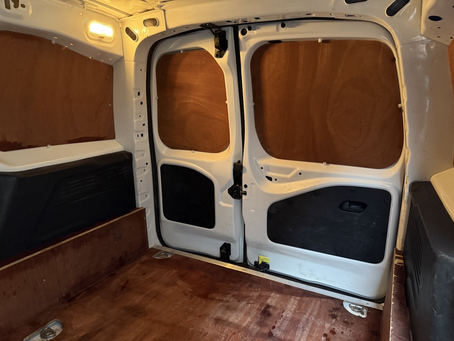 Used Peugeot Partner 2021 for sale - 76982813: Photo 10