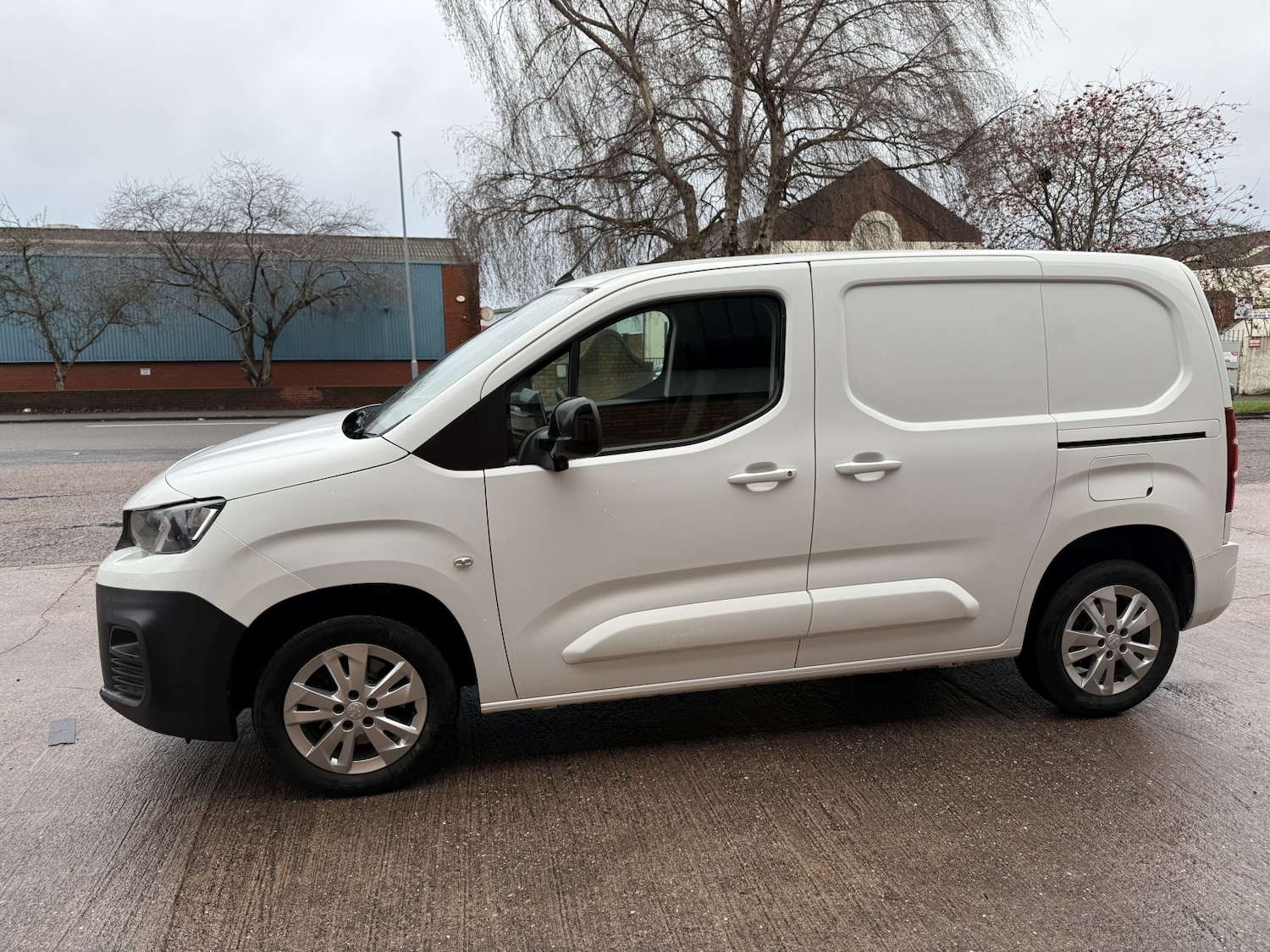 Used Peugeot Partner 2021 for sale - 76982813: Photo 5