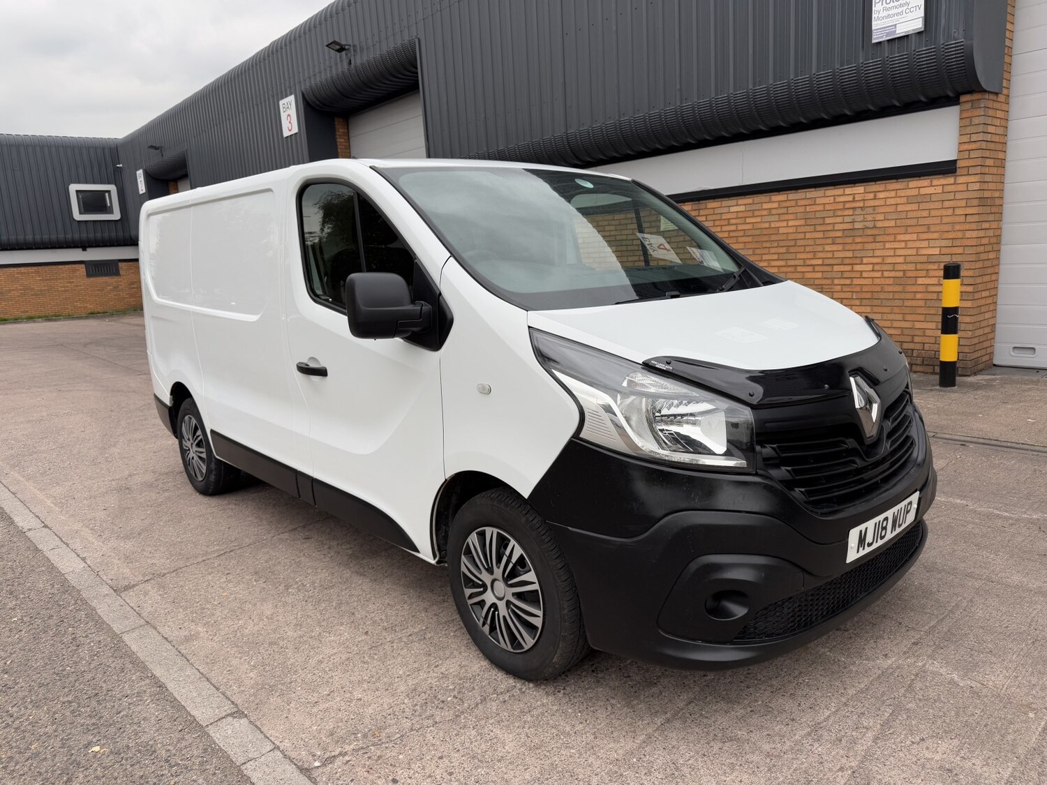 Used Renault Trafic 2018 for sale - 76324815: Photo 3