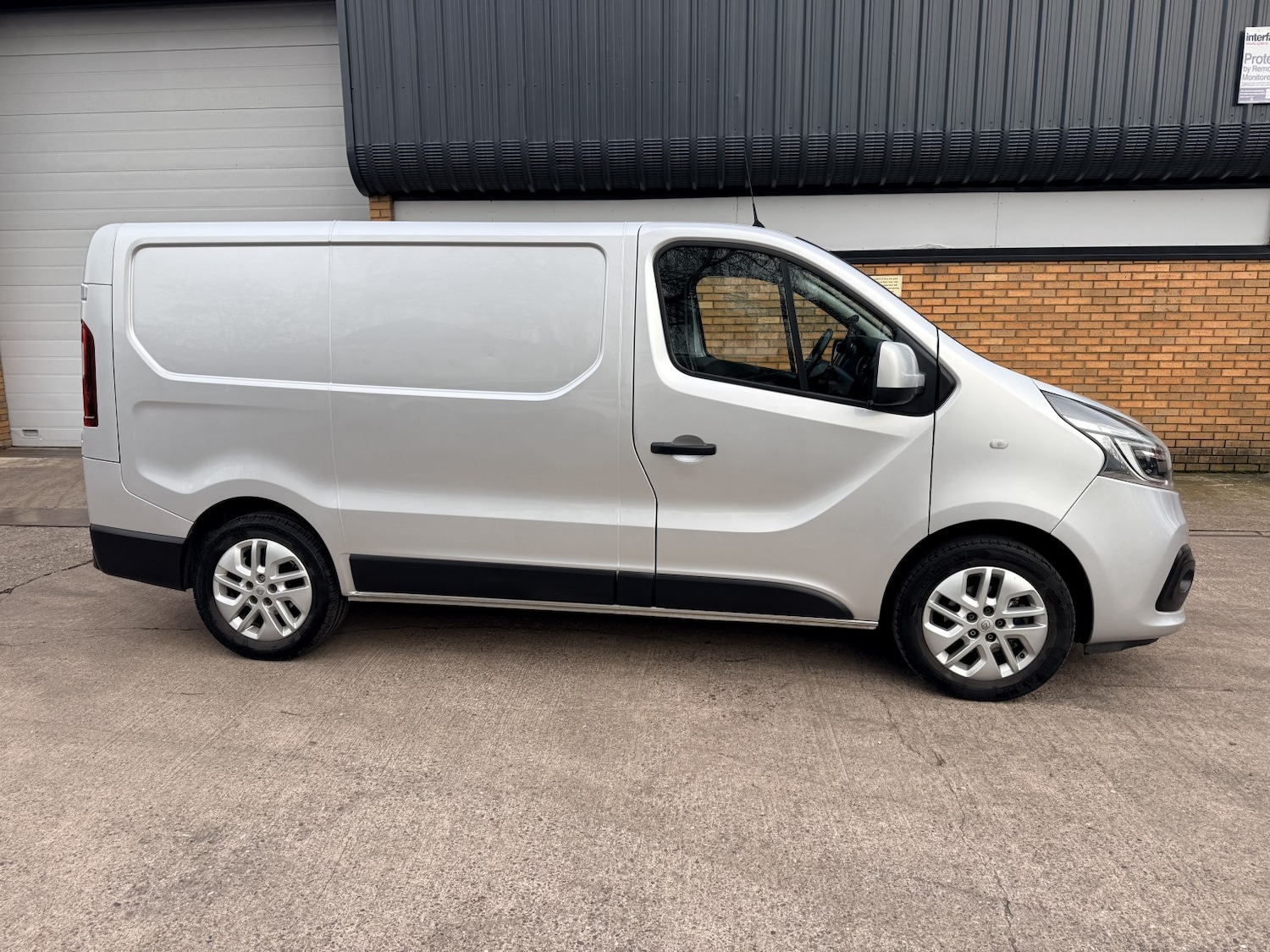 Used Renault Trafic 2020 for sale - 77584507: Photo 6
