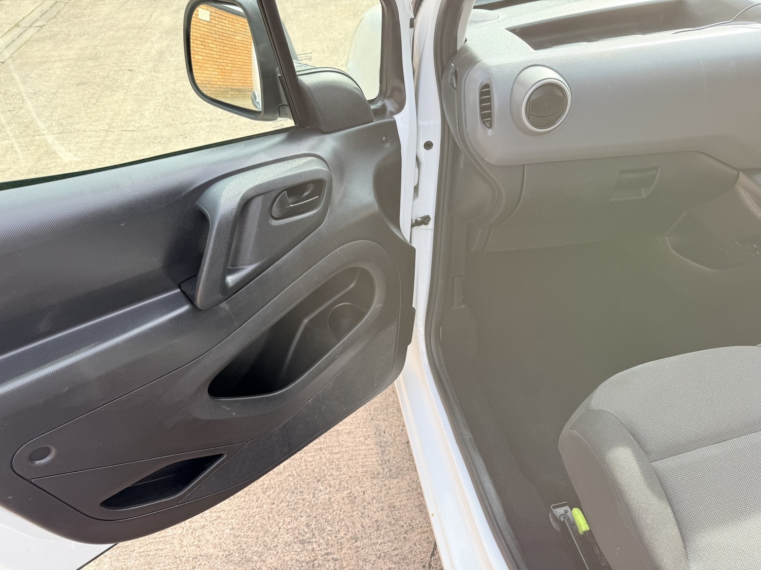 Used Citroen Berlingo 2017 for sale - 77981785: Photo 16