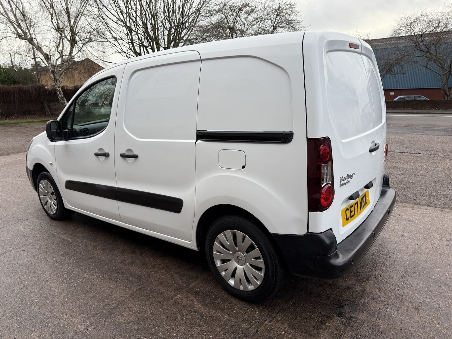 Used Citroen Berlingo 2017 for sale - 76884825: Photo 2