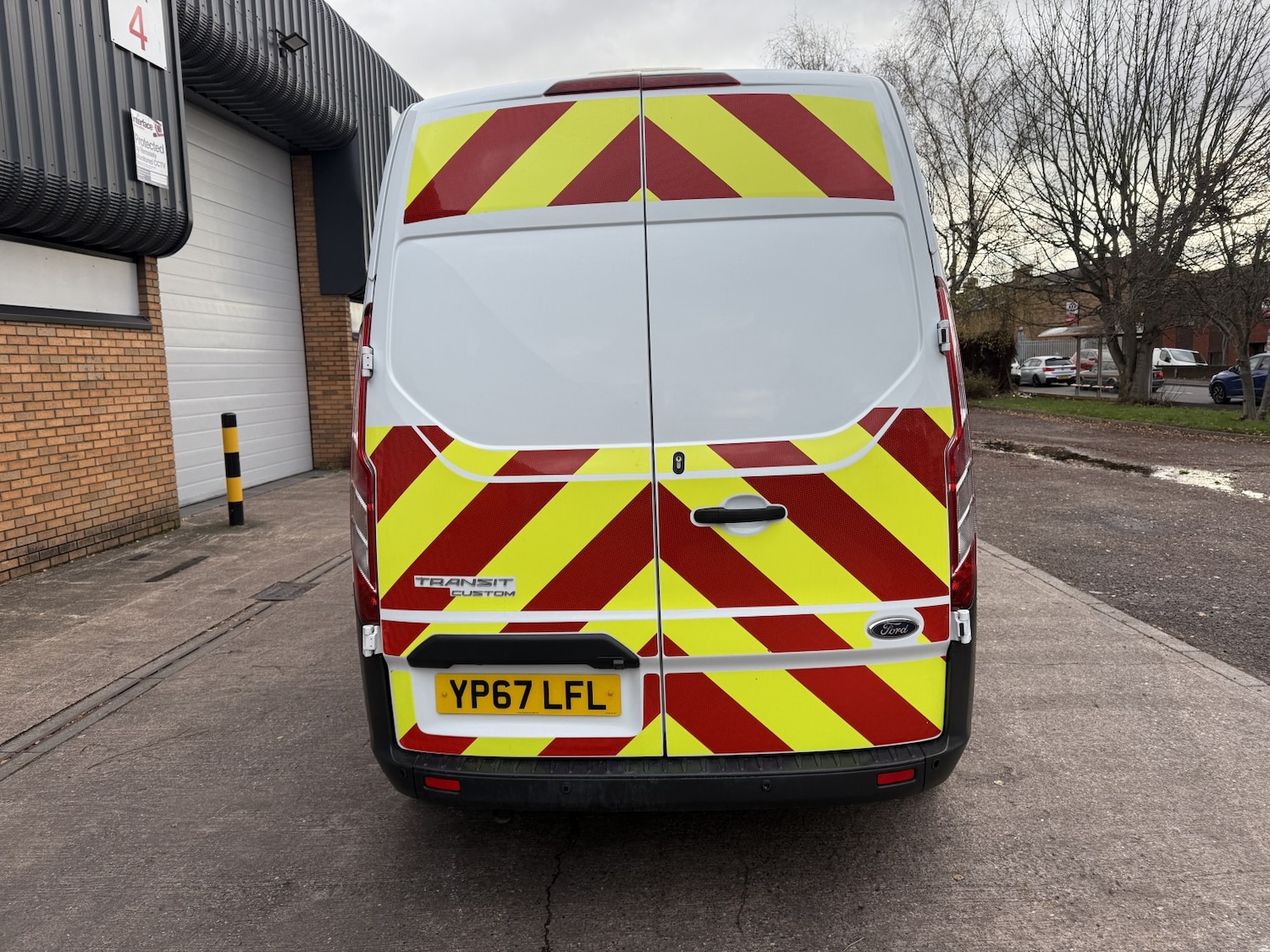 Used Ford Transit Custom 2017 for sale - 76631454: Photo 9