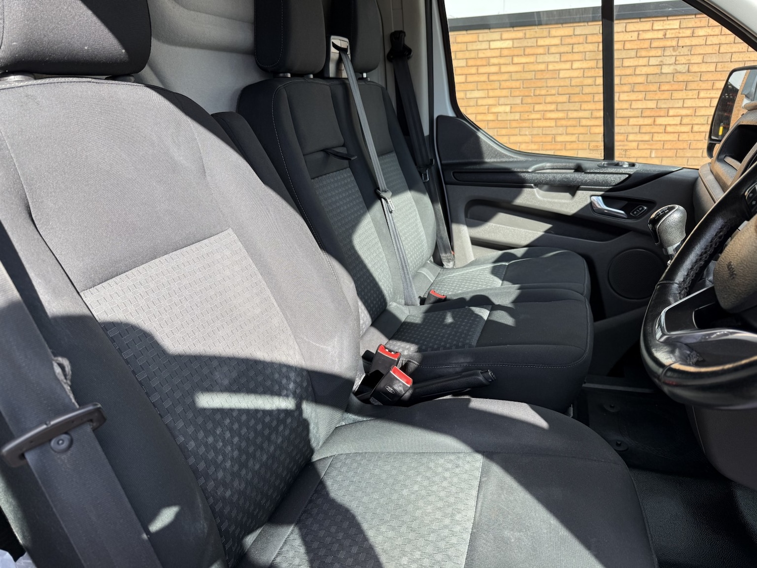 Used Ford Transit Custom 2018 for sale - 76075993: Photo 16