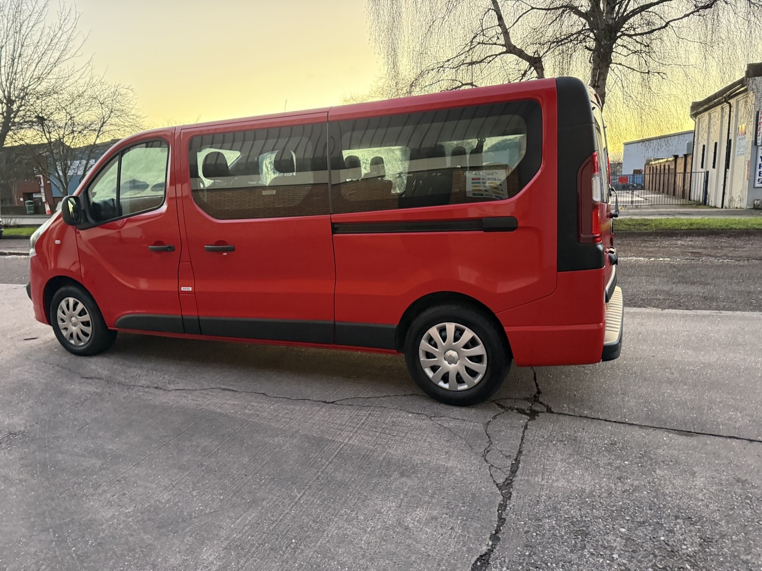 Used Vauxhall Vivaro 2016 for sale - 77008210: Photo 3