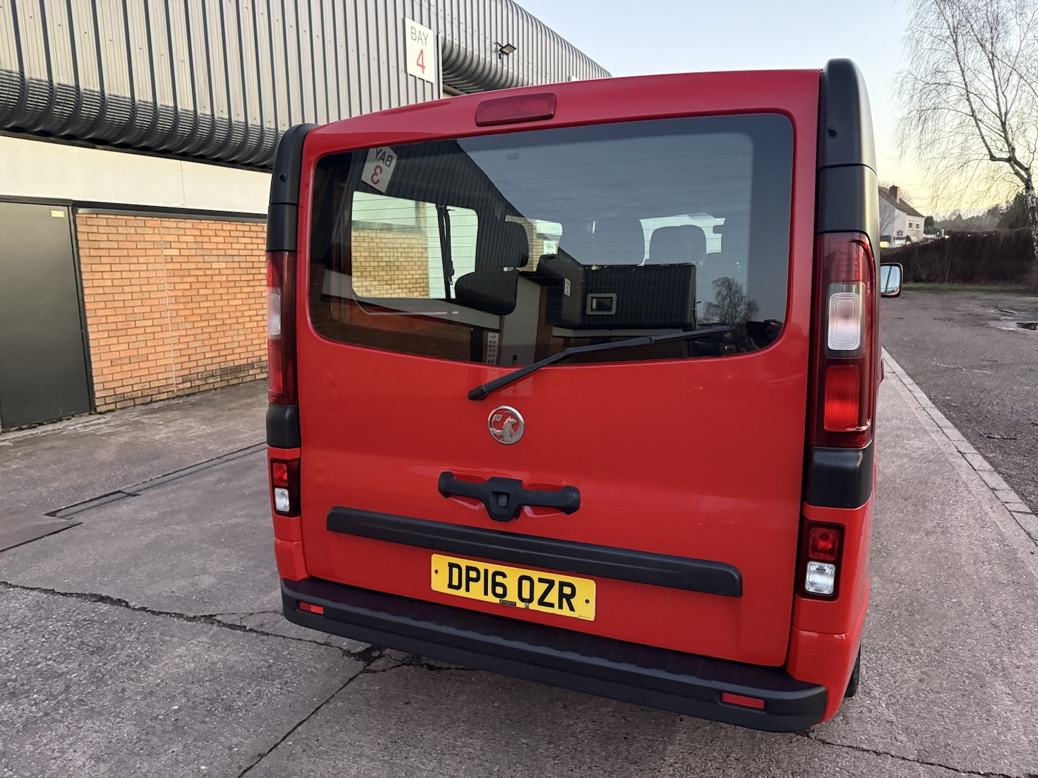 Used Vauxhall Vivaro 2016 for sale - 77008210: Photo 4