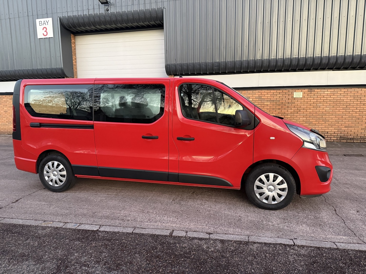 Used Vauxhall Vivaro 2016 for sale - 77008210: Photo 9