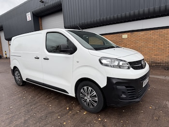Vauxhall - Vivaro
