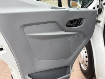 Used Ford Transit 2017 for sale - 78526384: Photo